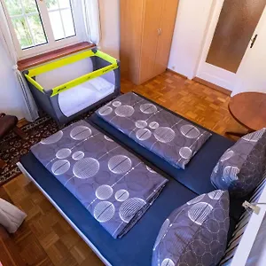 Apartment Theo 109