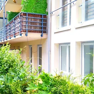 Apartment Sonnige Im Zentrum Mit Terrasse U Tiefgarage - Netflix - Prime -